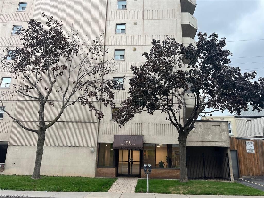 Property Photo:  21 East Avenue S 601  ON L8N 2T3 