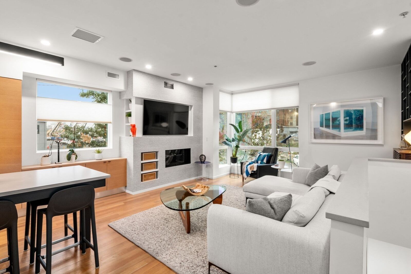 Property Photo:  3 Dorchester St 3J  MA 02127 