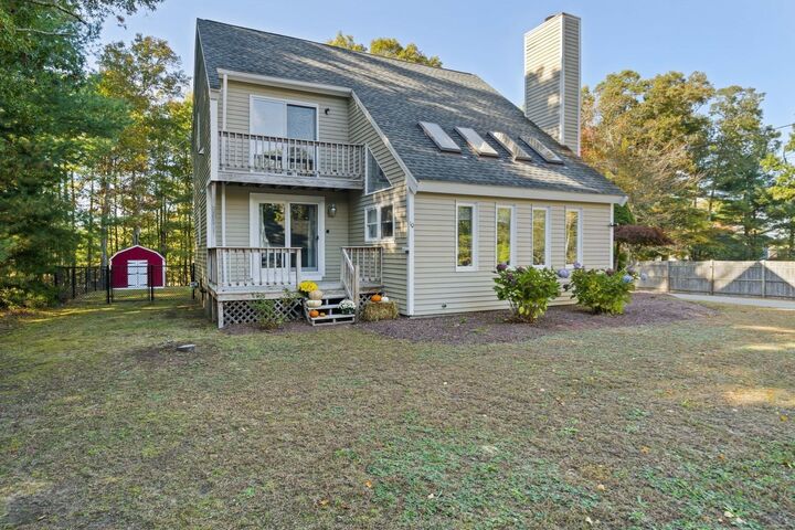 Property Photo:  10 Spectacle Pond Terrace  MA 02538 