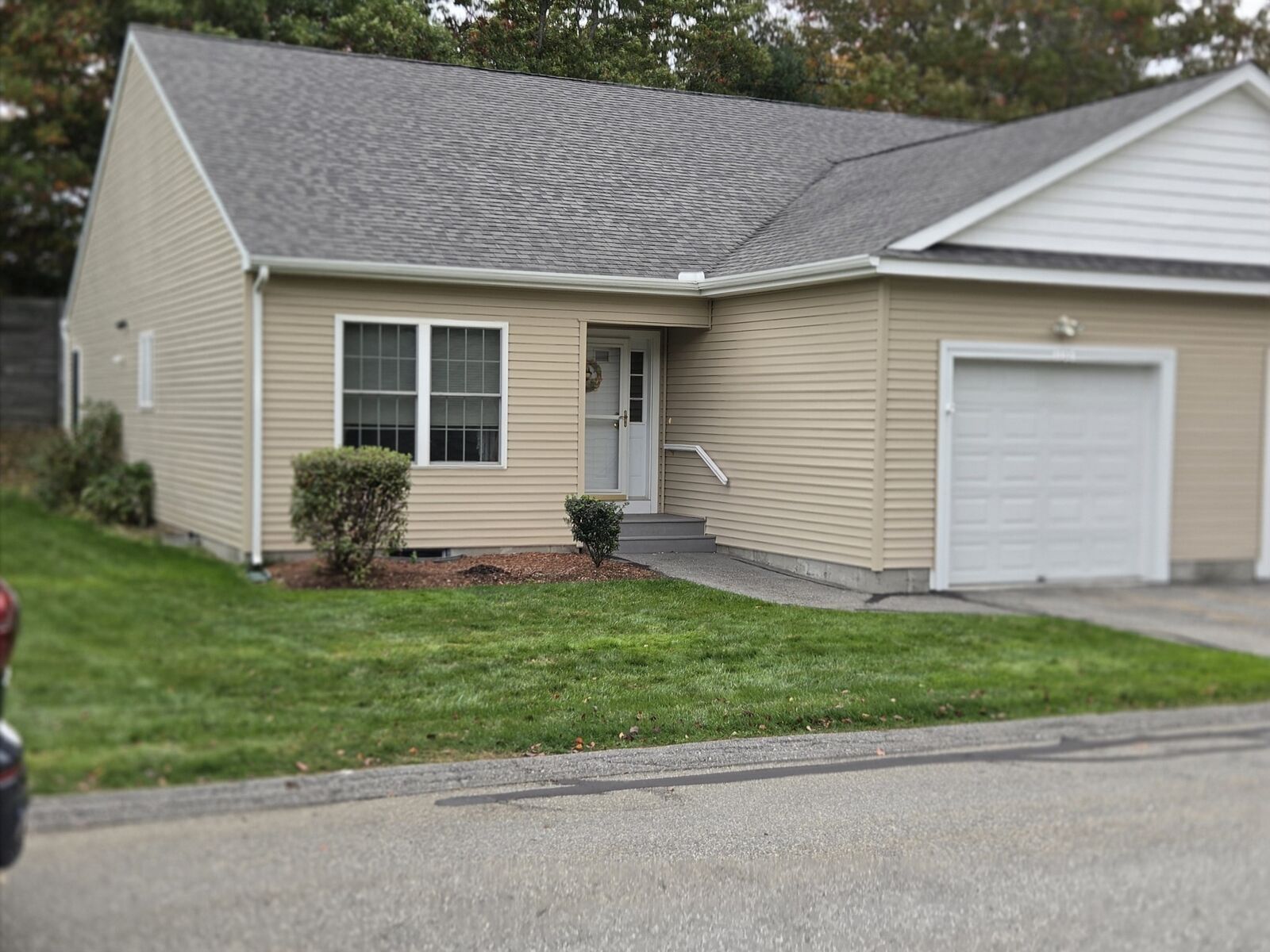 Property Photo:  138 Angell Brook Dr 138  MA 01583 