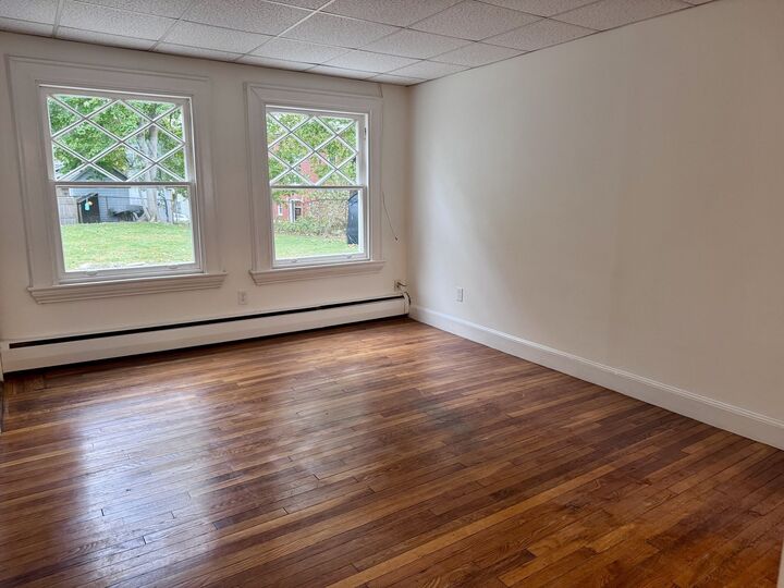 Property Photo: 65-R Pleasant St 2 MA 01945