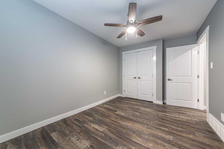 Property Photo:  5517 52 Street  AB T9V 0R7 