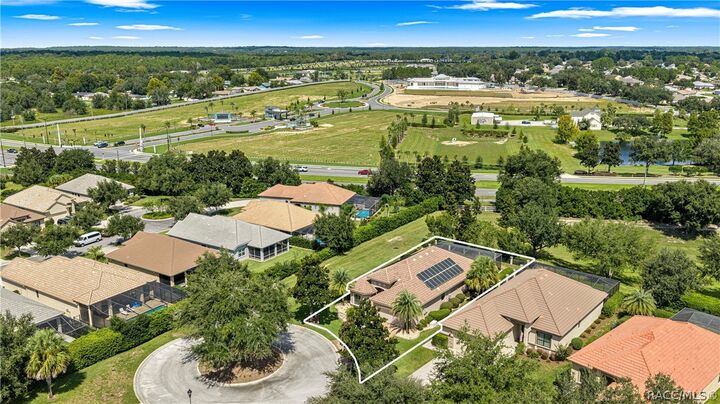 Property Photo:  1815 W Herick Court  FL 34442 