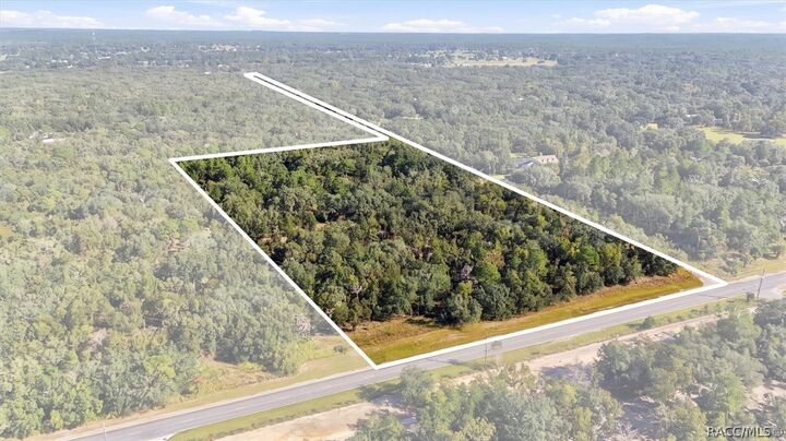 Property Photo:  1899 W Cardinal Street  FL 34461 
