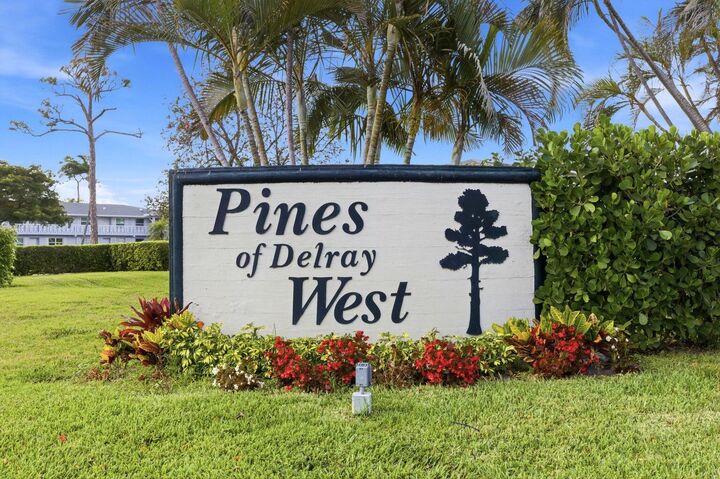 Property Photo:  2920 SW 15th Street 202  FL 33445 