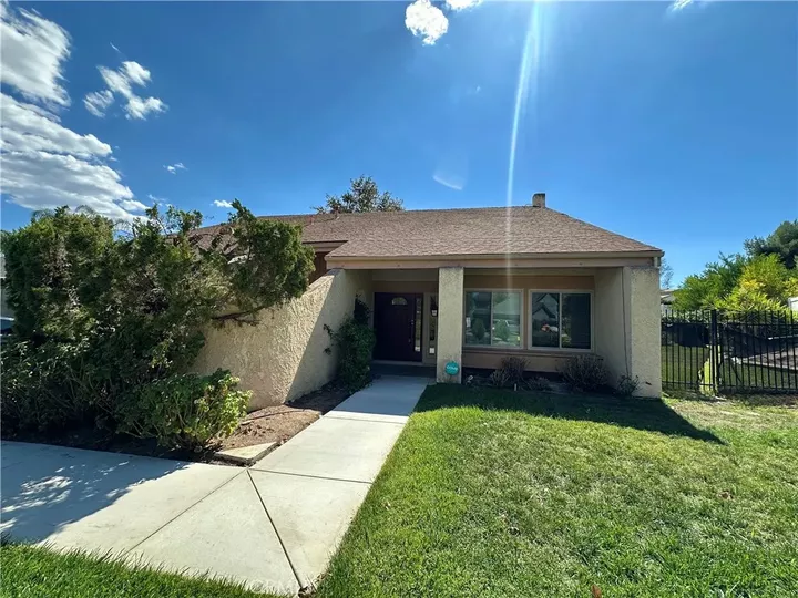 Property Photo:  30051 La Primavera Street  CA 92592 
