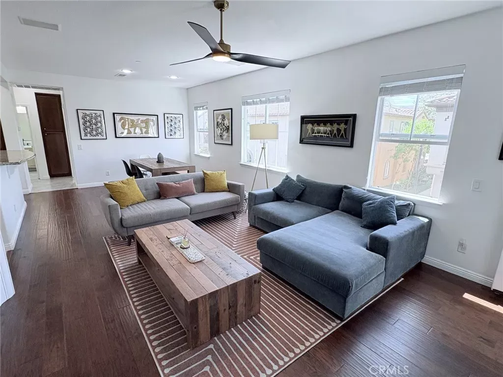 Property Photo:  44 Via Villena  CA 92673 