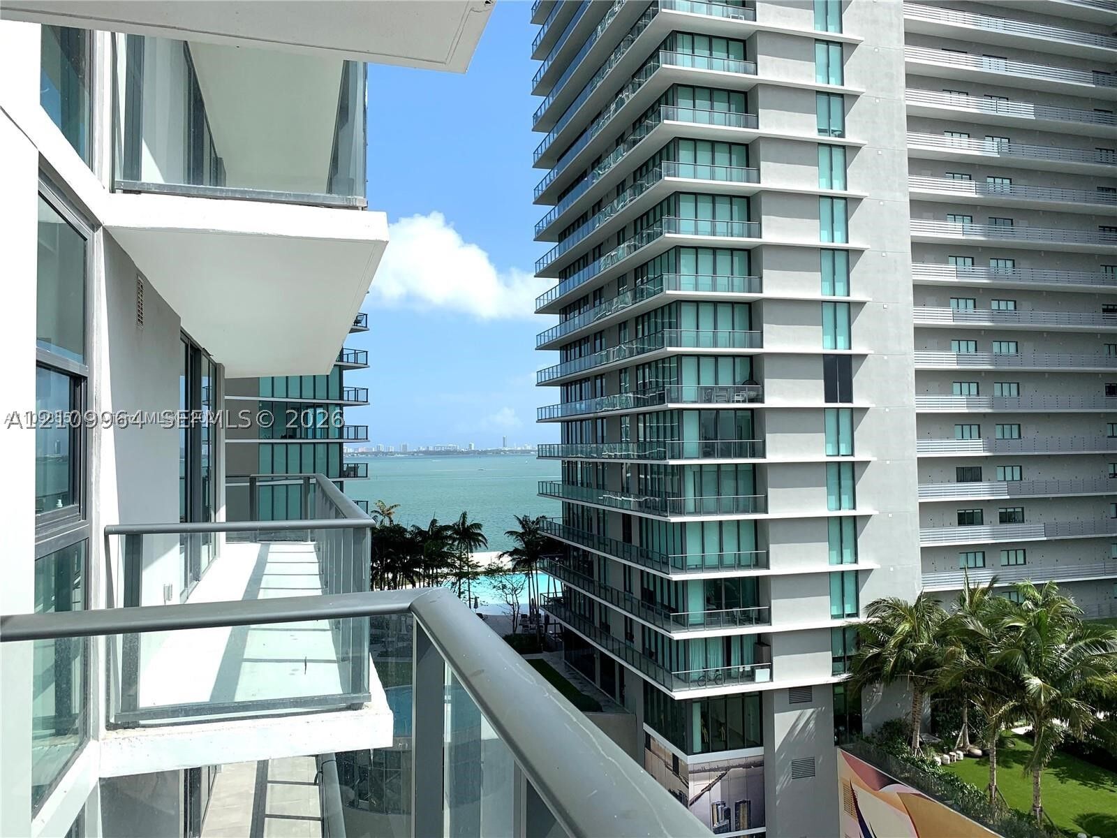 Property Photo: 501 NE 31st St 707 FL 33137