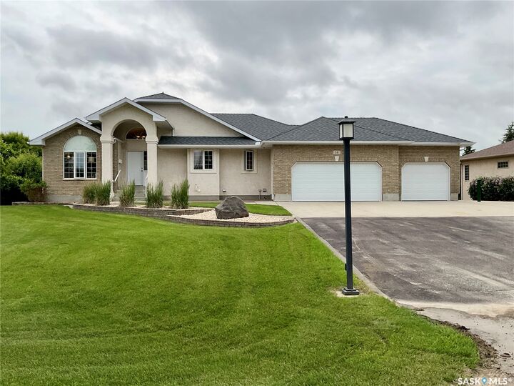 Property Photo:  14 Lott Road  SK S4L 5B1 
