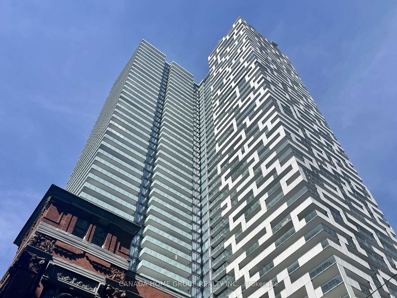 Property Photo:  25 Richmond Street E 3201  ON M5C 0A6 