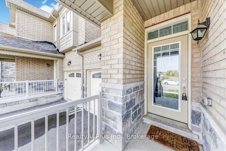 Photo de la propriété:  25 Jim Mortson Drive  ON L9N 0R8 