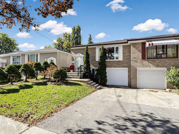 Property Photo:  14 Crispin Crescent  ON M2R 2V7 