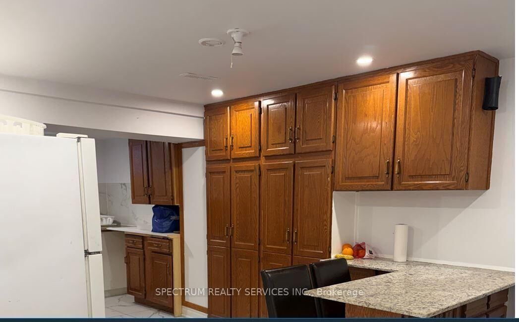 Property Photo:  12 Hamer Boulevard Basement #2  ON M9R 4A7 