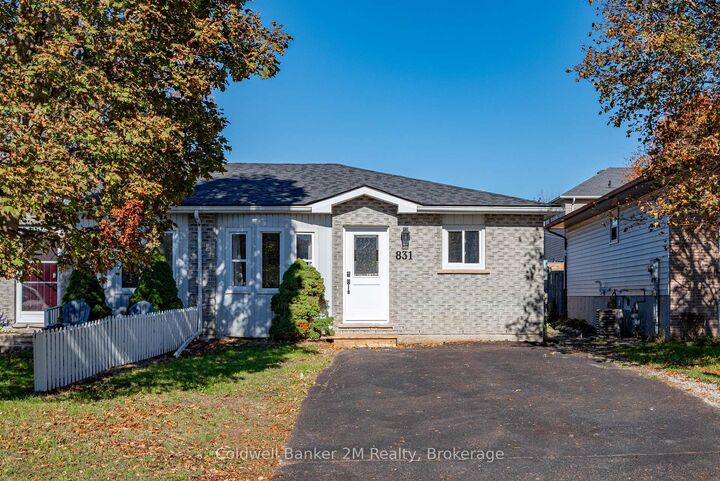 Property Photo:  831 Milford Drive  ON K9J 8K3 