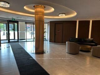 Property Photo:  1 Hume Street W 514  ON L9Y 0X3 