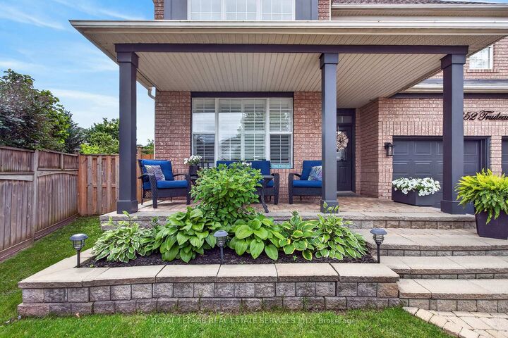 Property Photo:  852 Trudeau Drive  ON L9T 5T7 