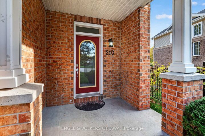 Property Photo:  210 Stedman Street  ON K1T 0B6 