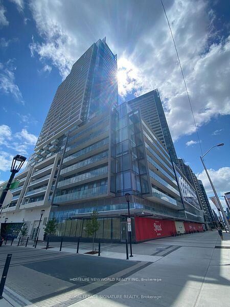 Property Photo:  7 Golden Lion Heights 3002  ON M2M 0C1 