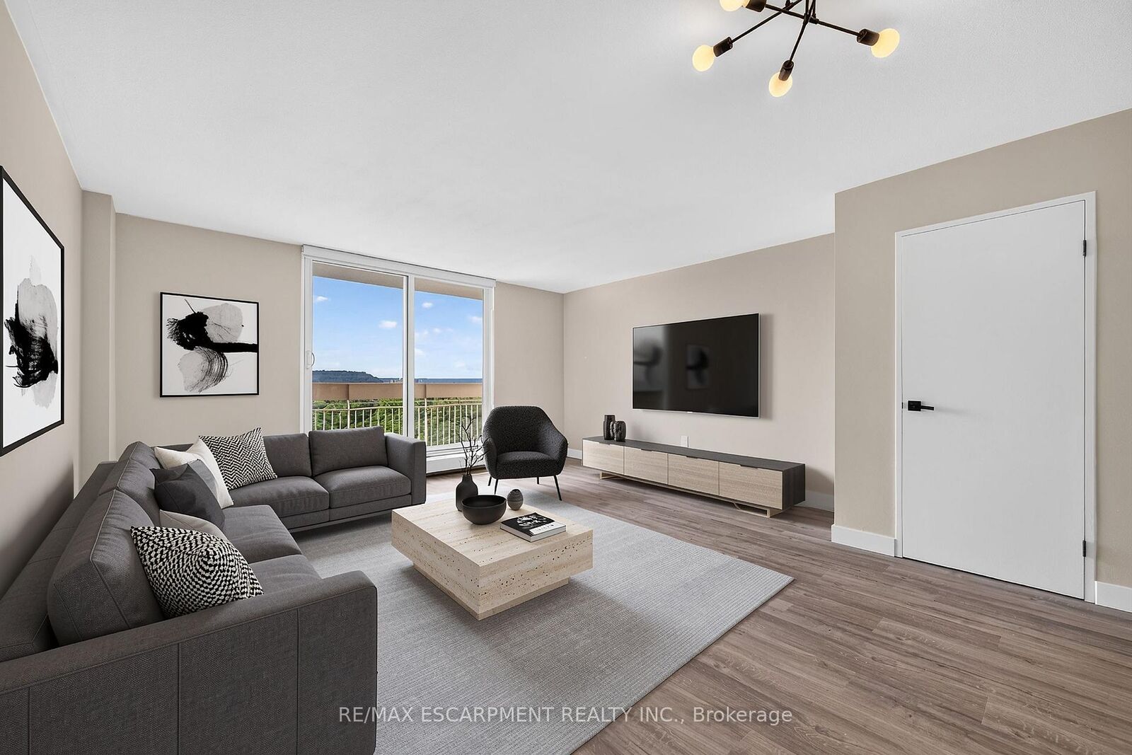 Property Photo:  350 Quigley Road 741  ON L8K 5N2 