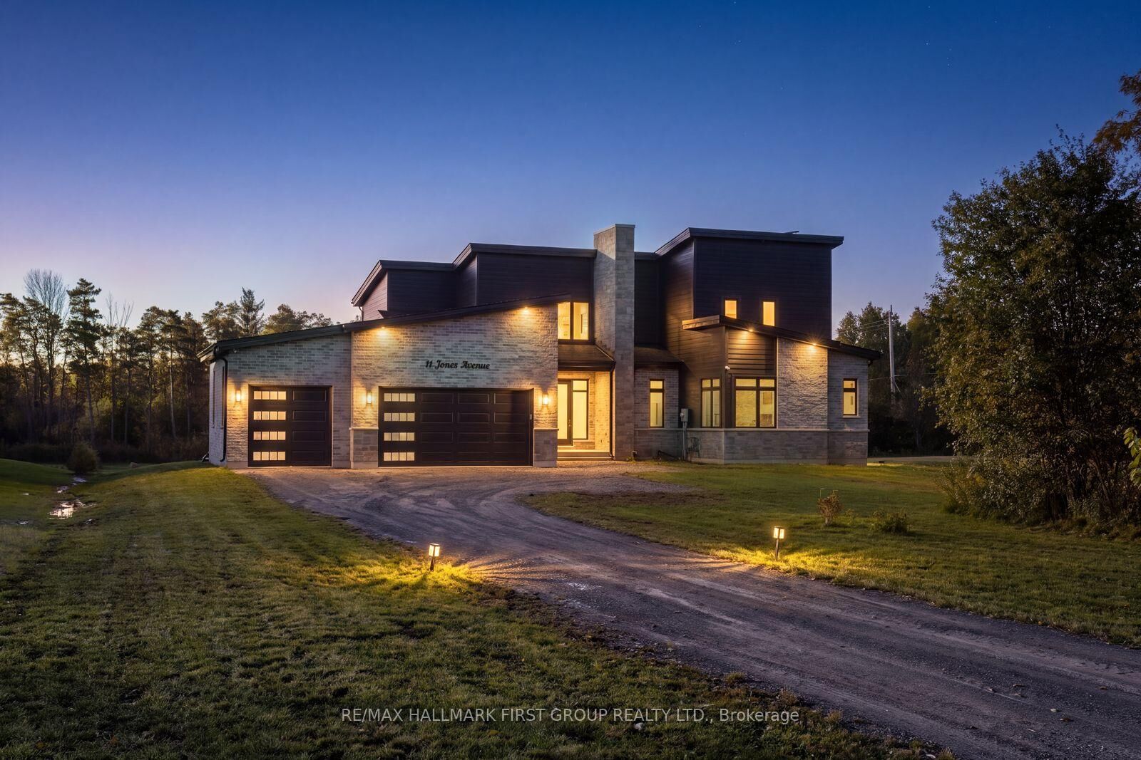Property Photo:  11 Jones Avenue  ON L0A 1J0 