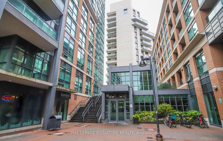 Property Photo:  1171 Queen Street W 612  ON M6J 0A5 