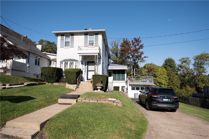 Property Photo:  512 Reynolds St  PA 15132 
