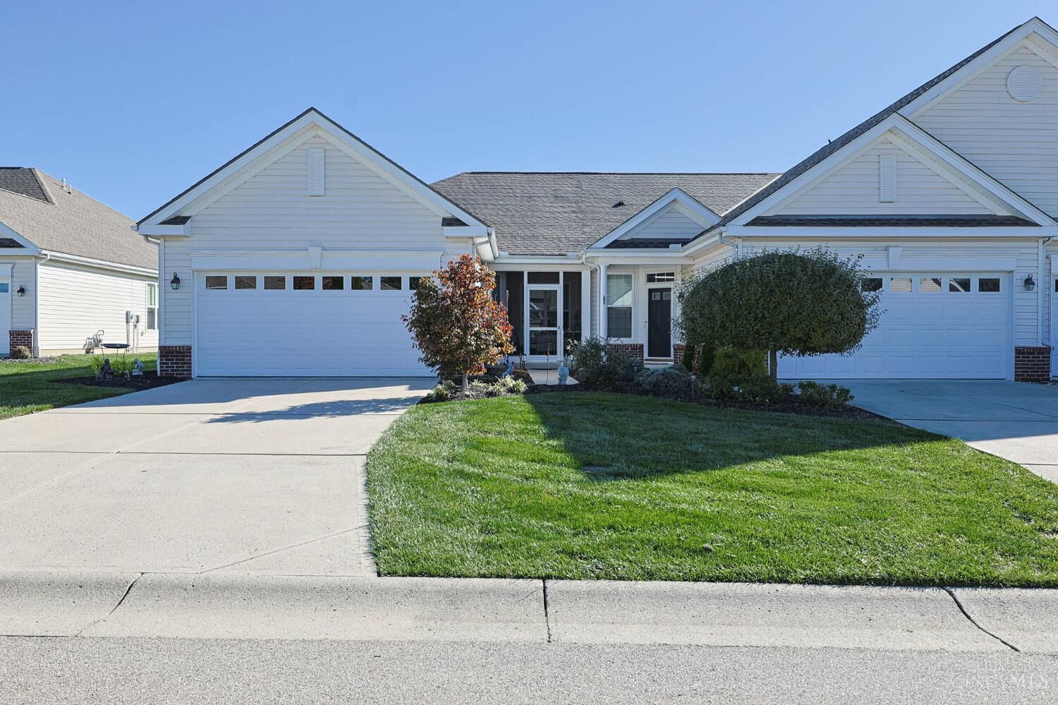 Property Photo: 1321 Meadow Vista Drive OH 45039
