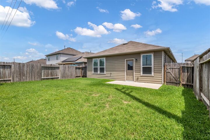 Property Photo:  25703 Bottlebrush Sedge Street  TX 77493 