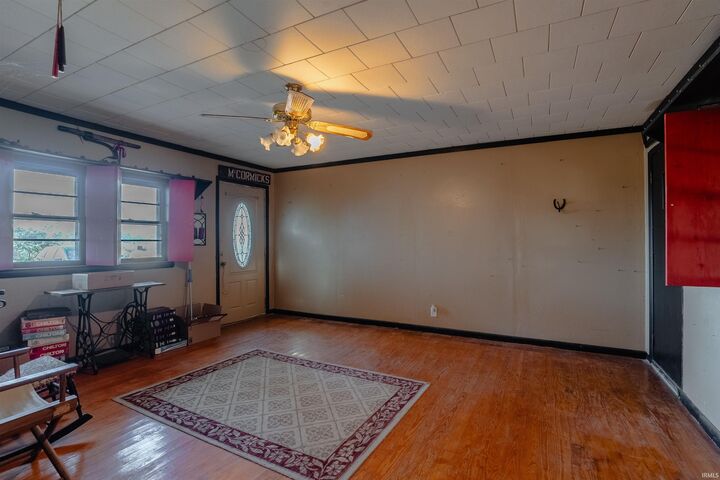 Property Photo: 356 E 150 South IN 47670