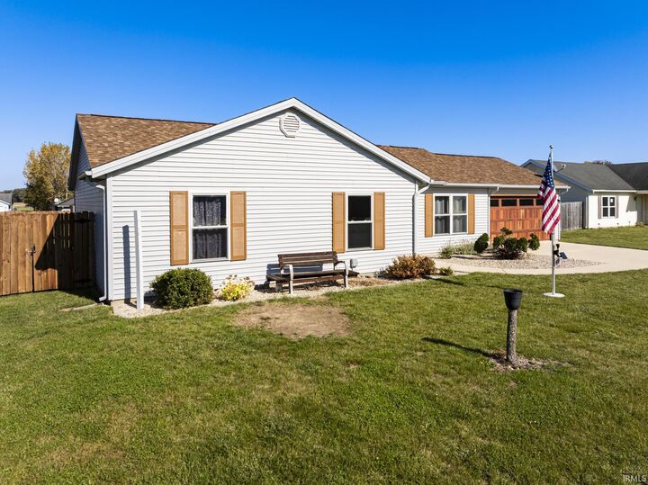 Property Photo:  617 Independence Street  IN 46721 