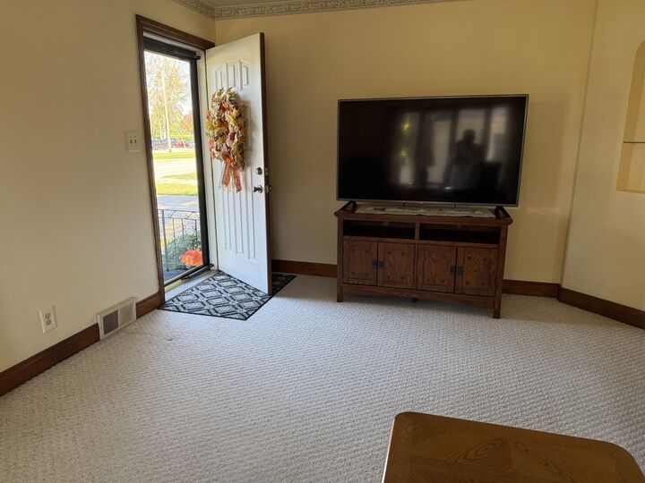 Property Photo:  1456 Chartres Street  IL 61301 