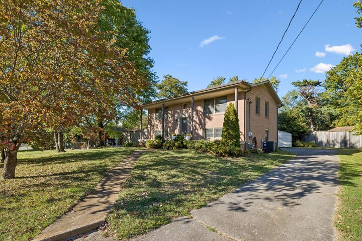 Property Photo: 203 Tyler Dr TN 37076