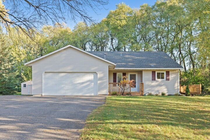 Property Photo:  19350 181st Avenue  MN 55309 