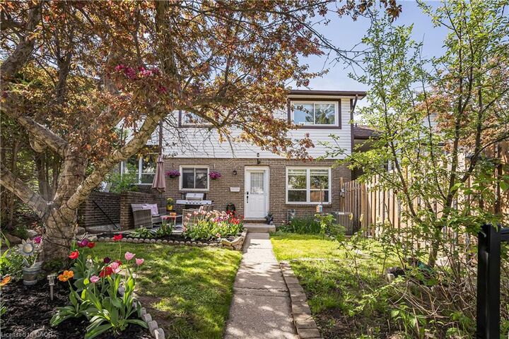Property Photo:  391 Pioneer Drive 3  ON N2P 1L8 