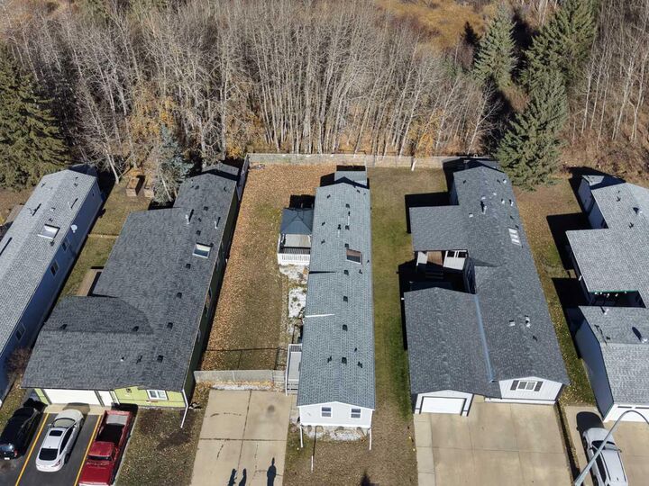 Property Photo:  37543 England Way 108  AB T4S 2C3 