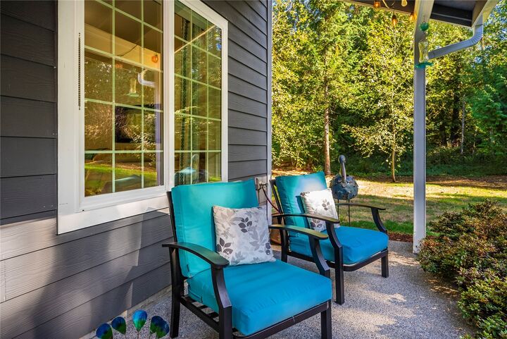 Property Photo:  8132 NE Yeti Lane  WA 98110 