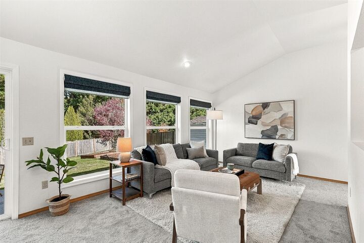 Property Photo: 223 60th Place SE WA 98203
