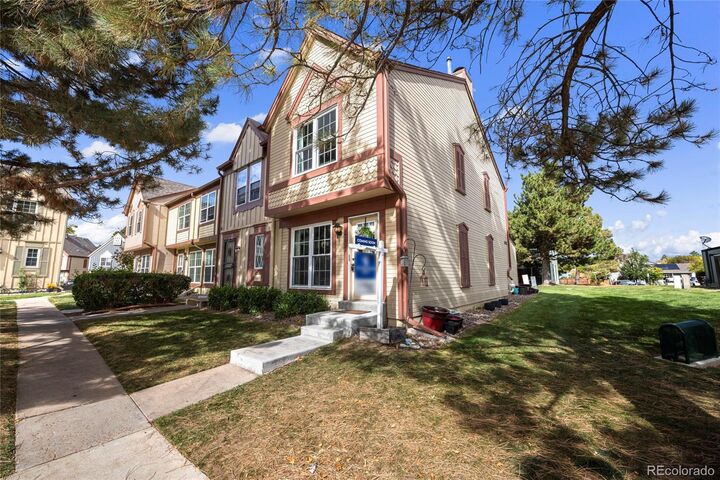 Property Photo:  14232 E Hawaii Circle A  CO 80012 