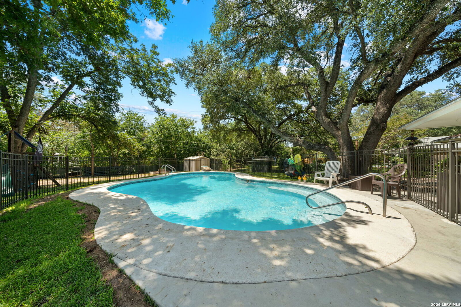 Property Photo: 638 Rocklyn Dr TX 78239