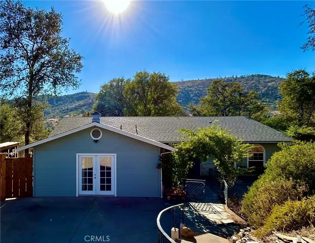 Property Photo:  5117 Terrace View  CA 95338 