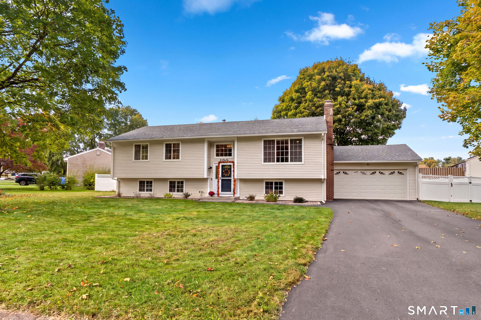 Property Photo: 150 Skyline Drive CT 06074