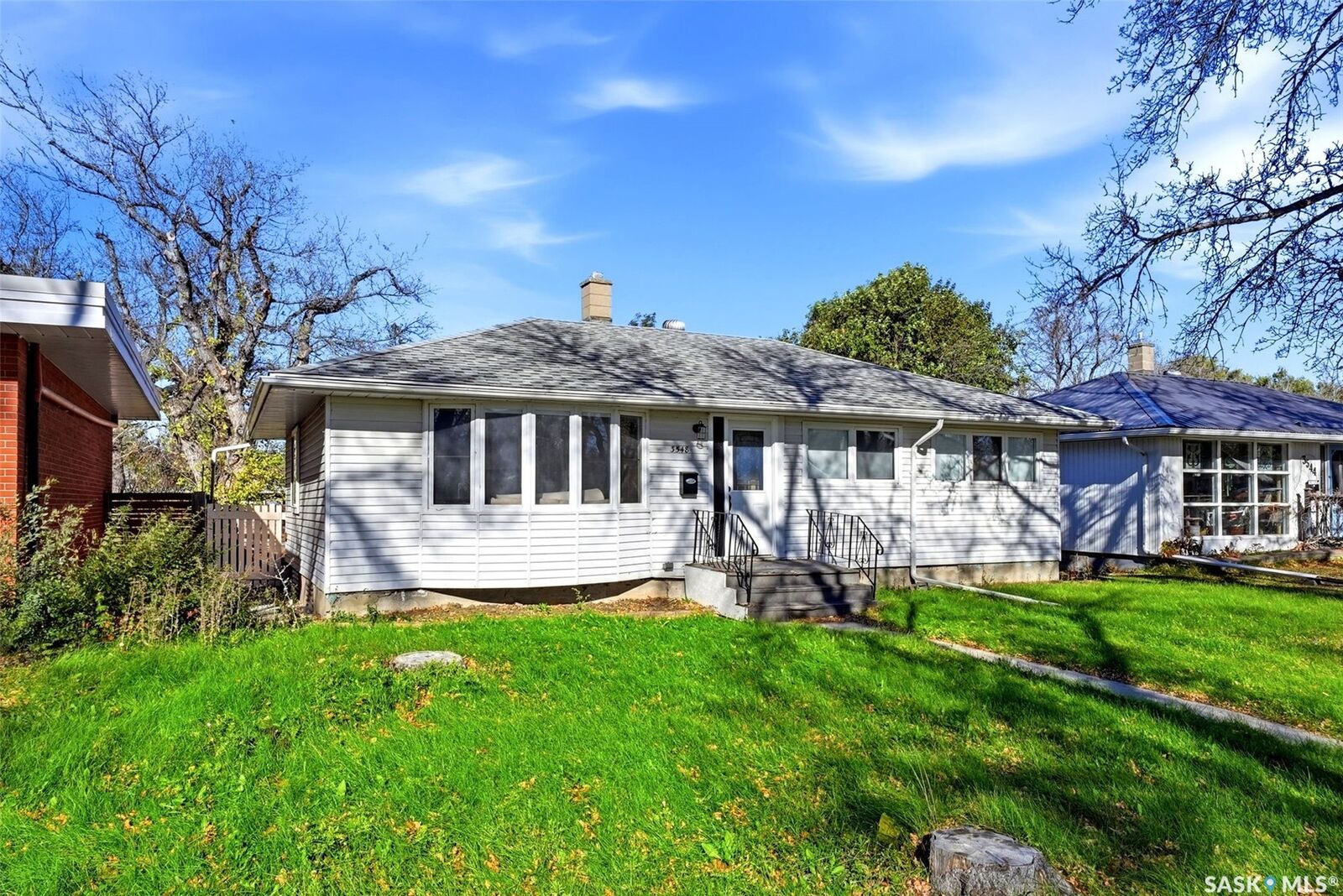 Property Photo:  3548 Allen Avenue  SK S4S 0Z9 