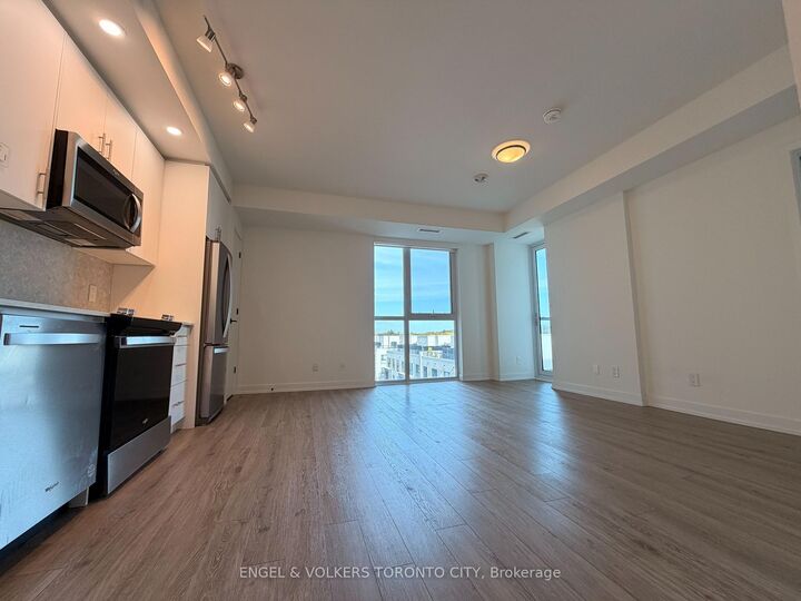 Property Photo:  335 Wheat Boom Drive 16  ON L6H 7Y1 