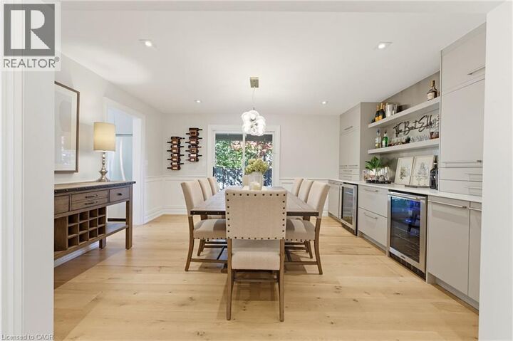 Property Photo:  212 Stadacona Avenue  ON L9G 4K1 