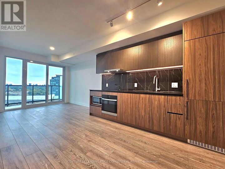 Property Photo:  1100 Sheppard Avenue West 1137  ON M3K 0E4 