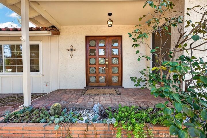 Property Photo:  306 La Colina Drive  CA 92374 