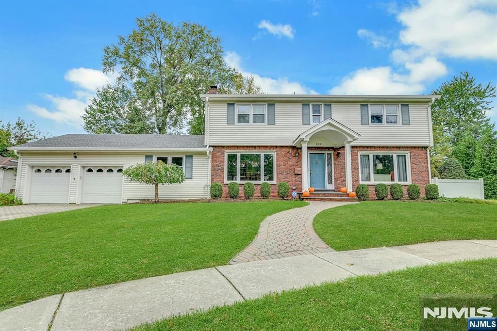 Property Photo:  677 Taylor Avenue  NJ 07649 
