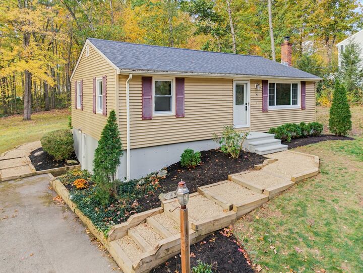 Property Photo:  9 Merriam District  MA 01537 
