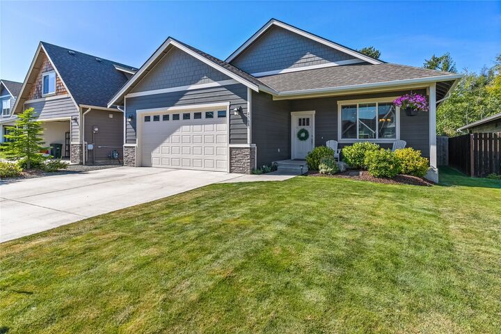 Property Photo:  2568  Sievers Way  WA 98248 