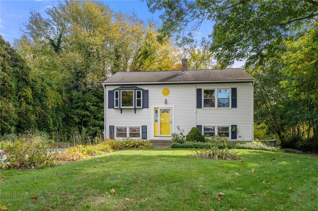 Property Photo:  193 Canal Street  RI 02891 